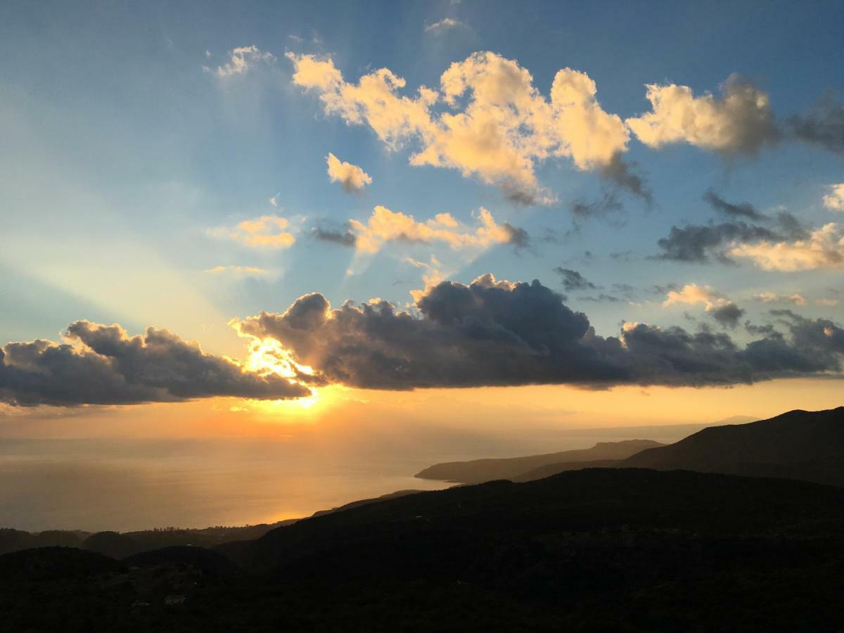 Nefeli Villa Tseria Buitenkant foto